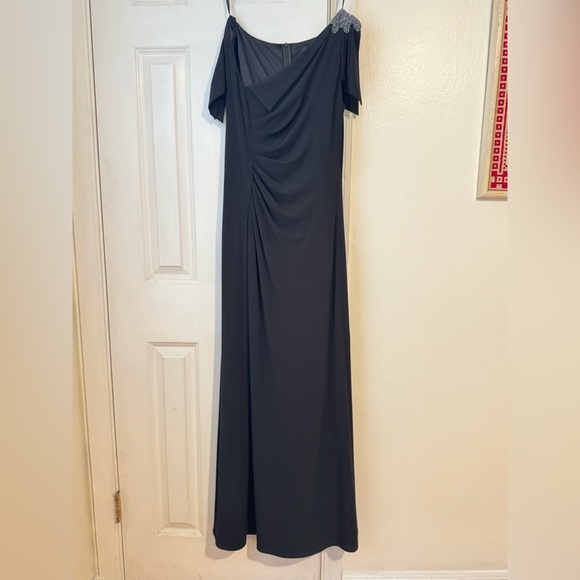 David Meister Black Ruched & Beaded Jersey Elegant Gown Dress Sz6 $398 retail - Picture 4 of 10